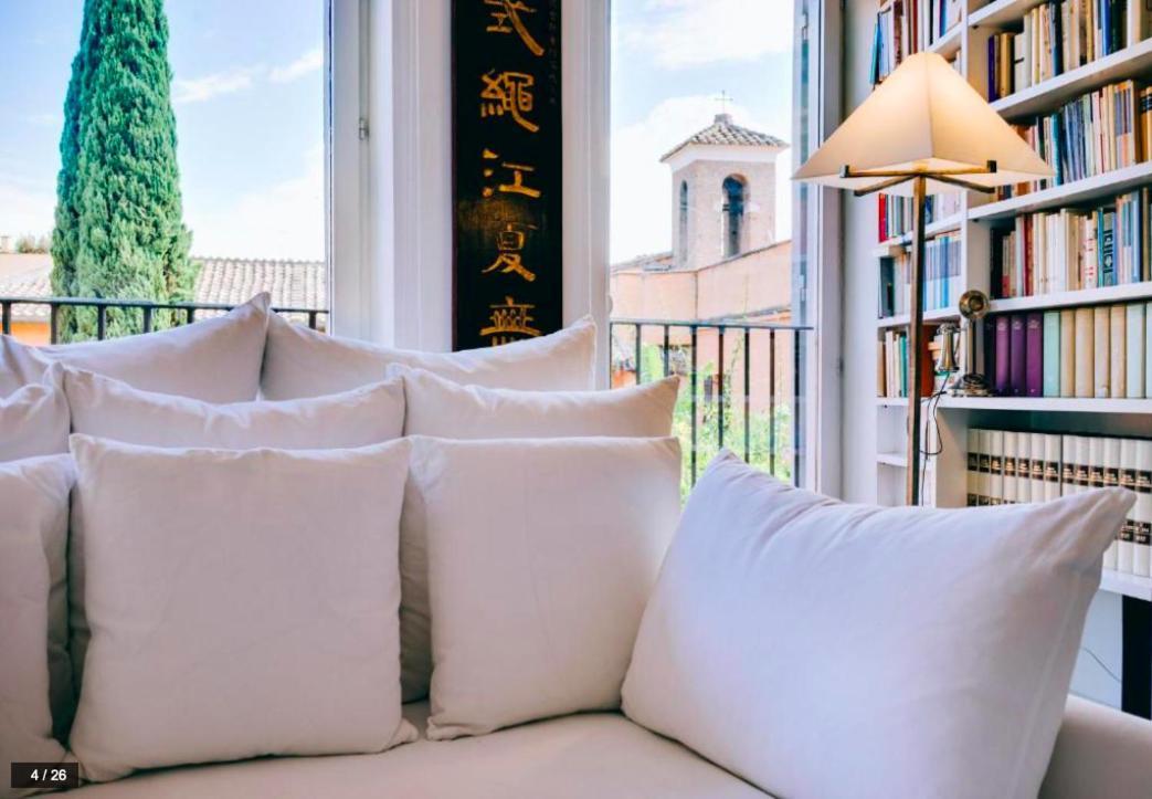 Luxury Art Apartment In Trastevere With Terrace Rome Bagian luar foto